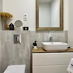 Luxury Hator Apartment