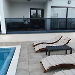 Luxury Hator *