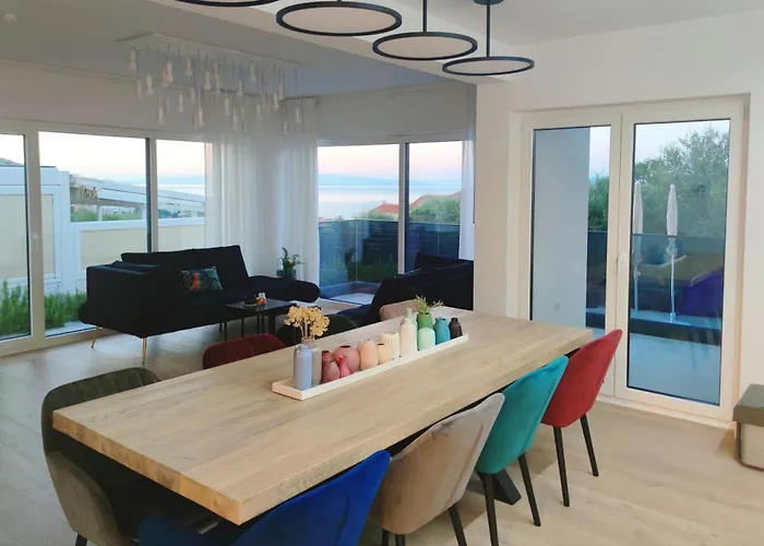 Lejlighed Luxury Hator