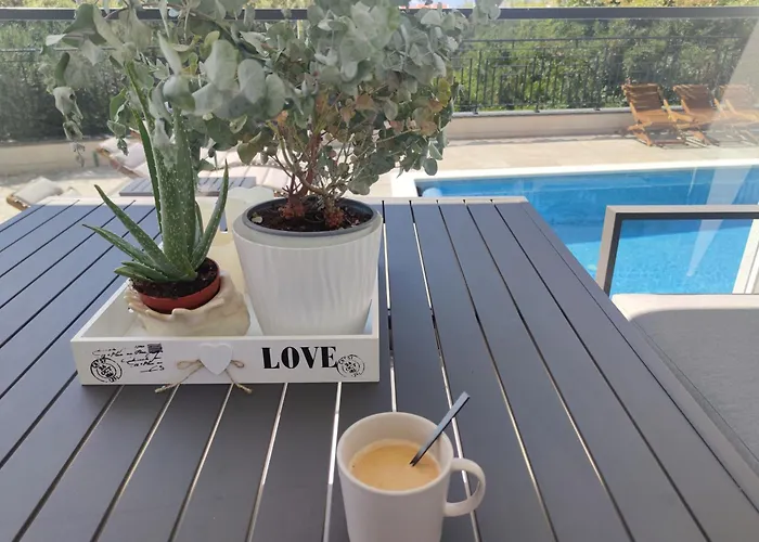 Luxury Hator Lejlighed