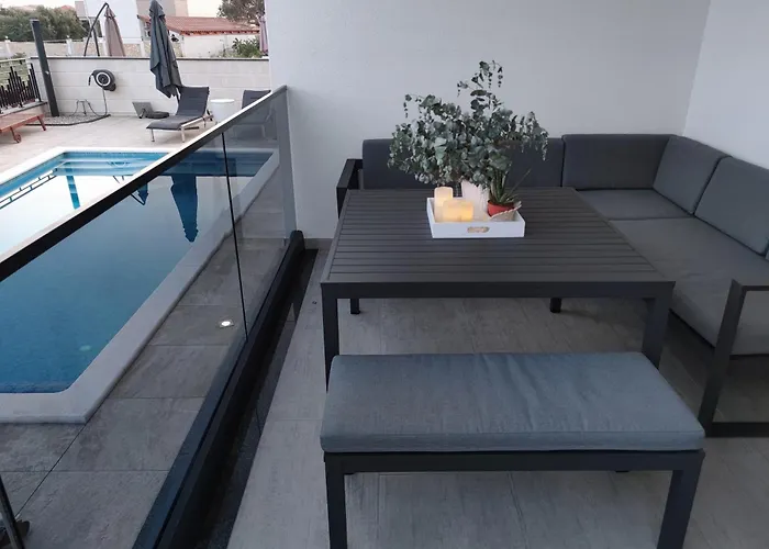 Lejlighed Luxury Hator